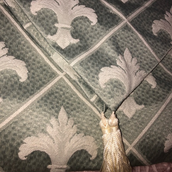 ⚜️SET OF 2⚜️ table runners - Picture 3 of 8